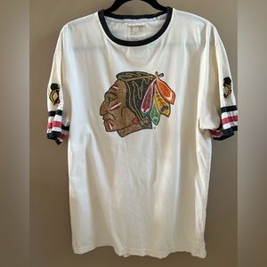 Red Jacket Chicago Blackhawks Men's XL T-shirt-Used but good condition